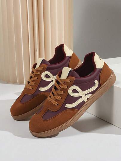 2025 New Style Women Flat Casual Sneakers