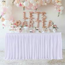 1 pièce Jupe de table jetable pour fête, convient pour les tables rectangulaires ou rondes, nappe résistante aux plis avec bordure à volants, idéale pour les banquets, mariages, camping, anniversaires et présentoirs de cadeaux - Blanc - Voir 6
