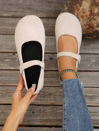 女士圆头平底鞋，织物鞋面和合成皮革鞋底，户外轻便舒适