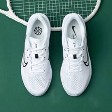Giày chạy bộ Nike Quest 6 cổ thấp, nhẹ, êm ái, thoáng khí, thoải mái FD6033-100 dành cho nam - trắng - Xem 10