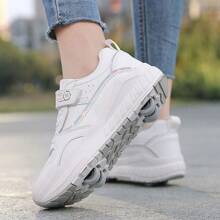 Patines de ruedas de diseño simple y unisex 2022 con ruedas extraíbles, muy atractivos