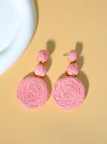 A Pair Of Bohemian Natural Style Woven Raffia Round Beach Holiday Earrings, Ladies Daily And Beach Holiday Wear Accessories