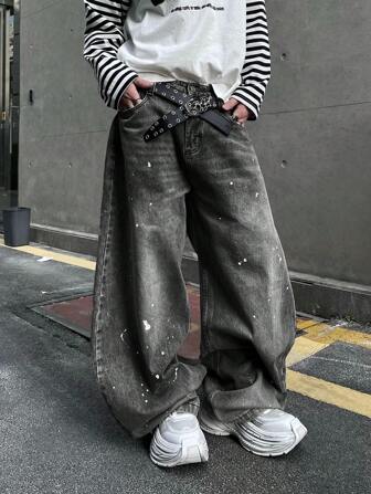 1 件男士做旧复古水洗宽松阔腿牛仔裤，带有泼墨和刀纹设计（不含腰带和配饰）