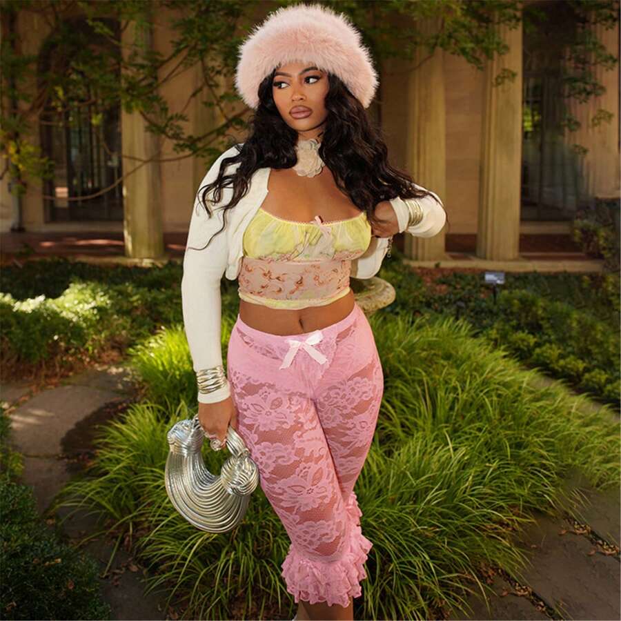 Women Cropped Lace Capri Pants Sexy See Through Lace Floral Leggings Shorts Slim Fit Bowtie Side Pedal Pushers Coquette Tight Bottoms - 粉色 - 查看 1