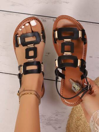 女士春夏新款方形扣装饰时尚平底凉鞋，女士沙滩凉鞋