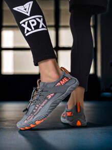 L.S.W.P 男女通用透气水鞋 - 速干、防滑五指水上运动鞋，适合室内健身、举重、瑜伽和户外活动，如海滩、游泳、冲浪和徒步旅行 - 耐用橡胶鞋底、系带闭合、四季皆宜、沙滩鞋