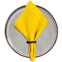 Amarelo mostarda