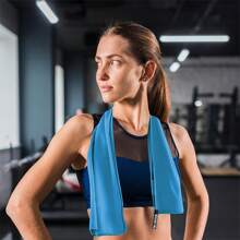 1pc Ultra-Fine Fiber Quick-Drying Towel, Lightweight, Soft, Absorbent, Versatile, Compact, Non-Stick Sand Beach, Camping, Travel, Swimming, Solid Color - Multicolor - View 7