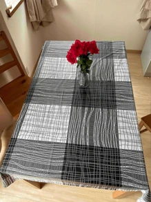 1 Piece Tablecloth With Geometric Pattern,140x220cm,Stain- And Water-Resistant Polyester,PVC And Non-Woven Fabric Tablecloth Printed In Black And White, Suitable For Kitchen, Living Room, Parties, Waterproof, Oil-Proof, Washable, Dust-Proof, To Decorate The Kitchen And Dining Table,Easy To Clean And Use,Rectangular Tablecloth,Modern Decoration For Dining Table, Tablecloth