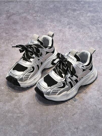 春秋新款儿童休闲运动鞋，轻便时尚厚底厚底运动鞋，条纹网眼防滑运动鞋，适合男孩和女孩