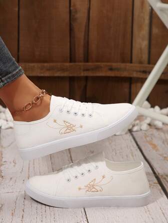 1 双女士防滑圆头帆布户外鞋，带优雅蝴蝶刺绣，舒适轻便平底软底休闲运动鞋，适合全天穿着