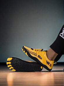 L.S.W.P 男女通用透气水鞋 - 速干、防滑五指水上运动鞋，适合室内健身、举重、瑜伽和户外活动，如海滩、游泳、冲浪和徒步旅行 - 耐用橡胶鞋底、系带闭合、四季皆宜、沙滩鞋 - 黃色 - 查看 9