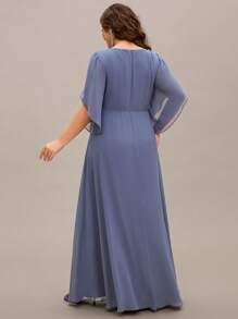 EVERPRETTY Plus Size V-Neck Pleated Bust Bridesmaid Dress