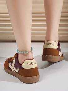 2026新款女士平底休闲运动鞋 - 棕色 - 查看 6