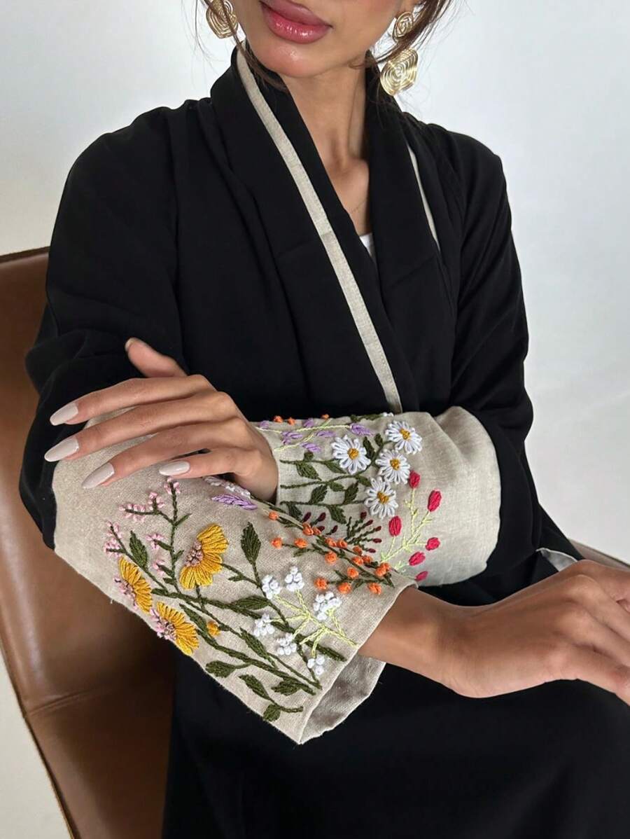 1pc Women Luxury Embroidered Abaya, Elegant Floral Embroidery Sleeve Splice Linen Long Robe With Retro Printed Floral Pattern, Suitable For Daily Life, Holidays, Gatherings, Modest Kaftan - Black - View 1