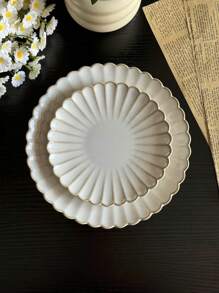 1件/2件日式复古菊花陶瓷盘套装-饭碗、冰淇淋碗、早餐面包盘、西式牛排意面盘、水果沙拉盘、下午茶蛋糕盘，适合家庭和餐厅使用