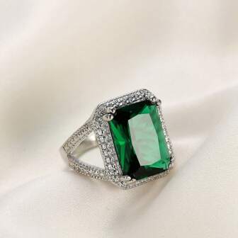 1 Pc Bestselling Luxurious Cubic Zirconia Green Large Center Stone Ring, Suitable For Women's Everyday Wear