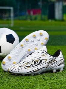 青少年足球鞋，新款轻便防滑长钉时尚足球鞋足球训练鞋，适合男孩和女孩 - 白色 - 查看 2