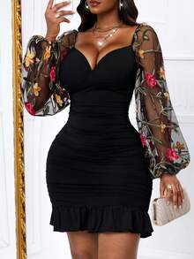 女士性感优雅复古刺绣系带网眼拼接荷叶边褶皱度假约会 V 领现代时尚连衣裙