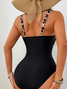 Fashionable One-Piece Swimsuit - Tummy Concealing Beach One Piece Swimsuit, Sexy Color Block Design, Suitable For Swimming, Spa, Vacation, Party & Gatherings Summer - Black + Leopard - View 3