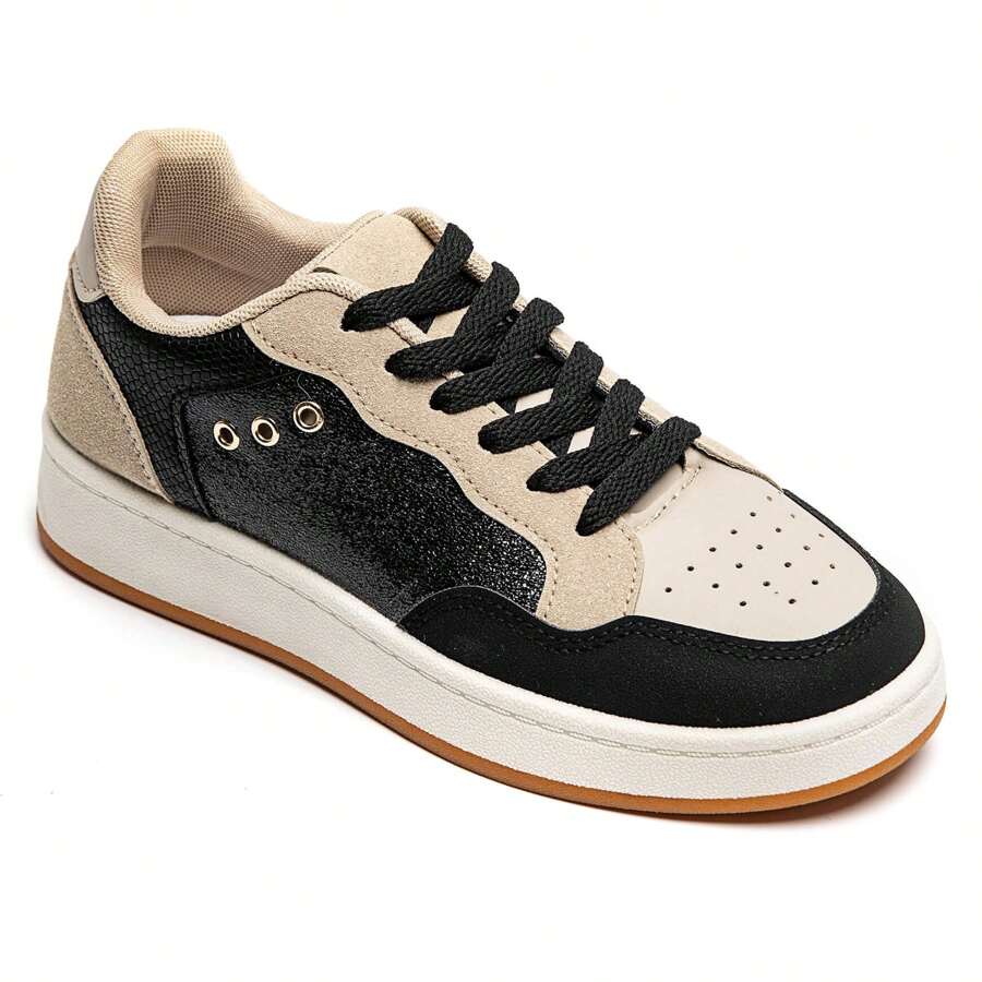 Comfortable & Fashionable Lace-Up Women Casual Shoes - Black - View 1