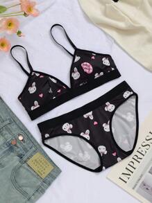 Sanrio طقم 2 قطعة من بنطلونات داخلية ذات خصر مرن وصدريات للنساء مطبوع عليها طبعة 'هلو كيتي' - الأسود - مشاهدة 2