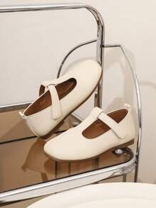 1 Pair Girls Beige Flat Shoes, PU Adjustable Hook-And-Loop Round Toe TPR Anti-Slip Lightweight Comfortable Solid Color Ballet Flats, Suitable For 5-14 Years Old Students, School & Outdoor Daily Casual Wear, All Season - Beige - View 4