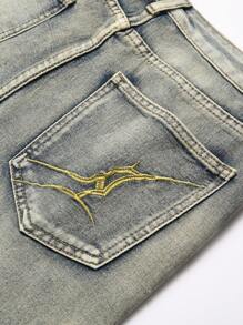 1pc Men's Front Button Pocket Distressed Washed Embroidered Casual Denim Jeans