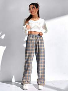 Cuadros azules y blancos