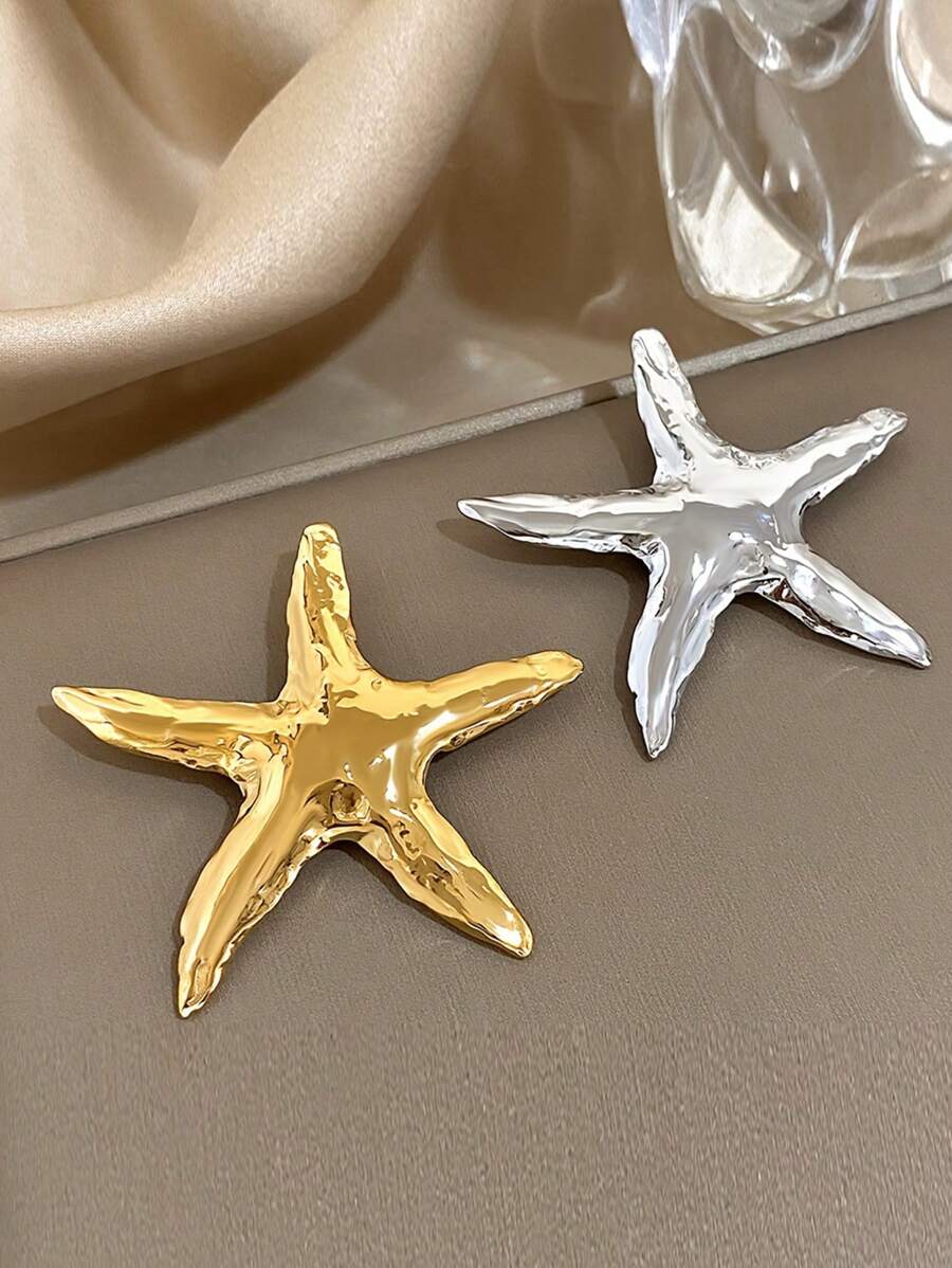 1 件复古风格不锈钢海星胸针，不对称折叠设计，金色饰面，适合作为日常和派对场合的时尚配饰，理想的礼物