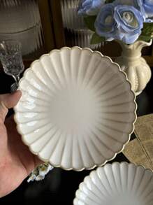 1件/2件日式复古菊花陶瓷盘套装-饭碗、冰淇淋碗、早餐面包盘、西式牛排意面盘、水果沙拉盘、下午茶蛋糕盘，适合家庭和餐厅使用