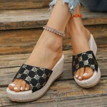 Women's Fashion Embroidered Wedge Slide Sandals - Gold - View 4