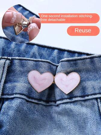 1 par de broches con forma de corazón ajustables y desmontables con perla falsa de metal