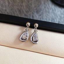 Andkiss 1 对优质金属椭圆形水滴耳环