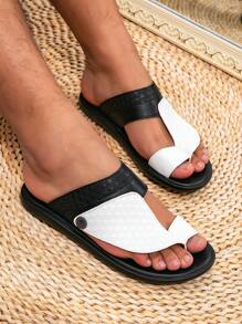 Sandalias deslizantes cómodas de estilo árabe para hombres, pantuflas formales, zapatos de playa - Blanco y Negro - Ver 2