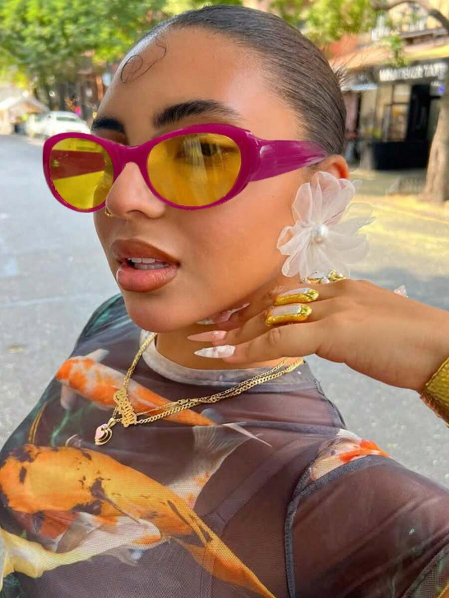 1PC High Fashion Square Fashion Glasses, Cross-Border European/American Style, New Arrival Fashion Eyewear Beach Accessories For Women Glasses Shades Summer Travel Accessories