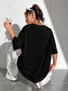 Camiseta Feminina Com Estampa de Teia de Aranha - Preto - Visão 2