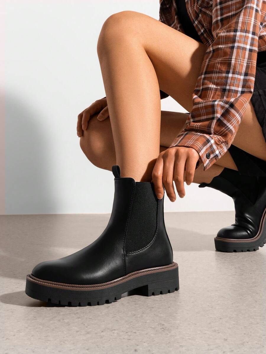 Women's Chelsea Ankle Boots Fashion Low Heel Lug Sole Platform Fall Booties Shoes