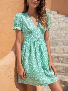 夏季新款碎花波西米亚风休闲纽扣前褶下摆沙滩裙