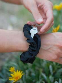 1-20Pcs Velvet Hair Ring With Hidden Pocket,Multi-Functional Hair Accessory Pouch,Portable Money Hider & Organizer,Back To School Must Haves,Beach Bag,Non-Waterproof Travel Essentials Travel School Back To School School Supplies Holiday Camping Holiday Essentials Vacation Accessories Mini Summer,Suitable For Women And Girls Velvet Headband,Hidden Pocket Headband,Suitable For Storing Small Items Such As Keys,Dollars,Lipstick,Etc
