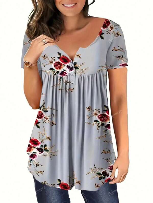 Camiseta feminina plus size casual com estampa floral e botões, meia carcela, manga curta