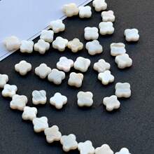 20 件天然淡水贝壳四叶草白色扁珠 6/8 毫米，适合 DIY 耳环、珠宝制作配件 - 白色 - 查看 11