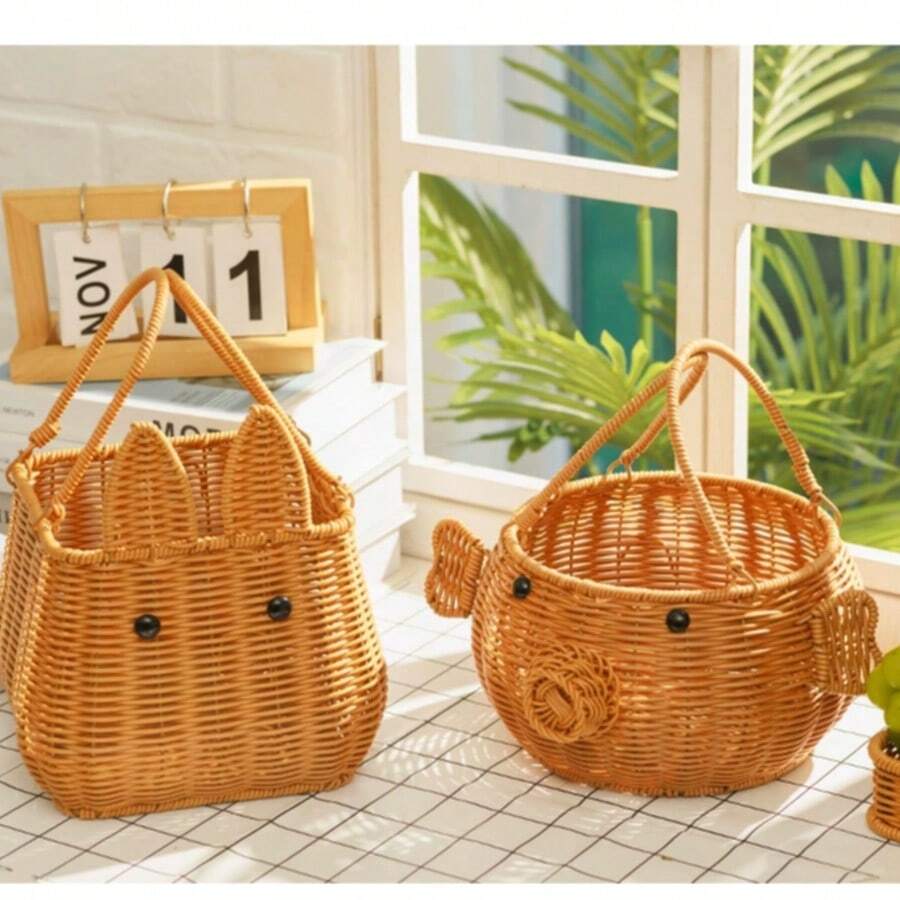 Retro-Style Imitation Rattan Woven Basket - Creative Animal-Shaped Fruit Basket And Candy Basket. It's A Multifunctional Living Room Snack And Candy Basket With Decorative Features. You Can Choose From The Shapes Of Little Rabbits And Little Pigs. - Brown - View 1