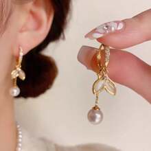 1 对时尚珍珠流苏吊坠耳环，时尚个性化设计吊坠耳环，适合女士 - 金色 - 查看 1