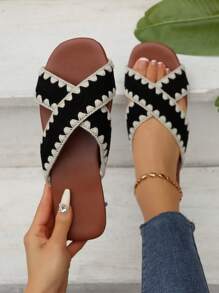 Women's 2025 Spring/Summer New Crossed Double-Rows Rhinestones Decor Flat Round Toe Open Toe Ladies Beach Slippers - Black - View 1