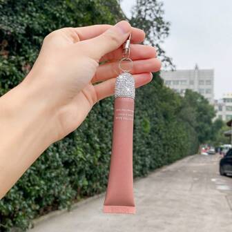 2pcs Diamond Studded Lipstick Cap With Keychain, Reusable Lip Gloss Replacement Cover, Can Be Hung On Bag Or Keys