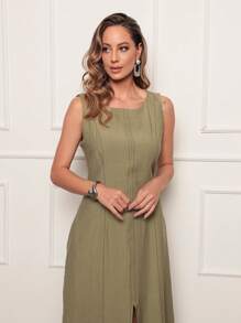 DUOUNO MODAS - MARANTE LONG WOMEN'S TANK TOP DRESS WITH ZIPPER AT THE BACK AND POCKETS - LONG DRESSES FOR WOMEN - Army Green - View 4