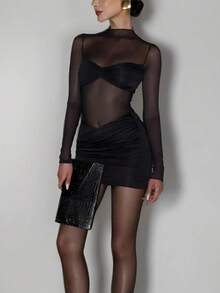 Sexy Round Neck Long Sleeve Mesh Pleated Bodycon Dress