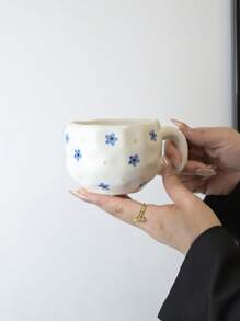 1pc Handmade Ceramic Mug, Asymmetrical Hand-Painted Cute Pattern, Flower Decor Mug, Everyday Drinkware For Office & Home, Suitable For Afternoon Tea, Coffee, Breakfast Oatmeal & Milk, Great Gift For Holidays & Birthdays Back To School