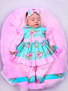 Maternity Outfit For Baby Girl Pompom 04 Pieces Baby Clothes - Green - View 1